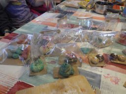 Mit Marzipan töpfern im Februar 2024